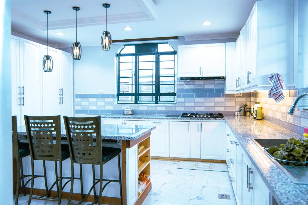 Cadenrockvilla - Furnished 3 bedroom villa with pool photo 4