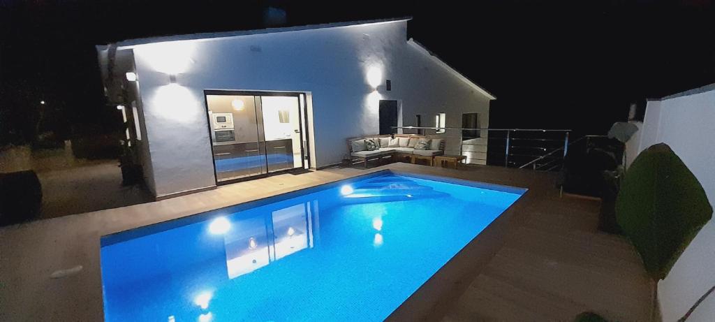 Villa Reina piscina privada y amplias terrazas photo 1