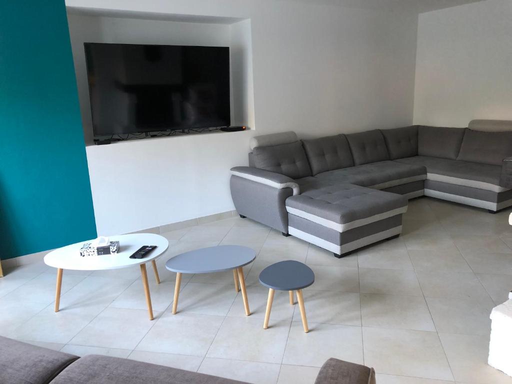 Maison proche du centre ville - Mitoyenne photo 2