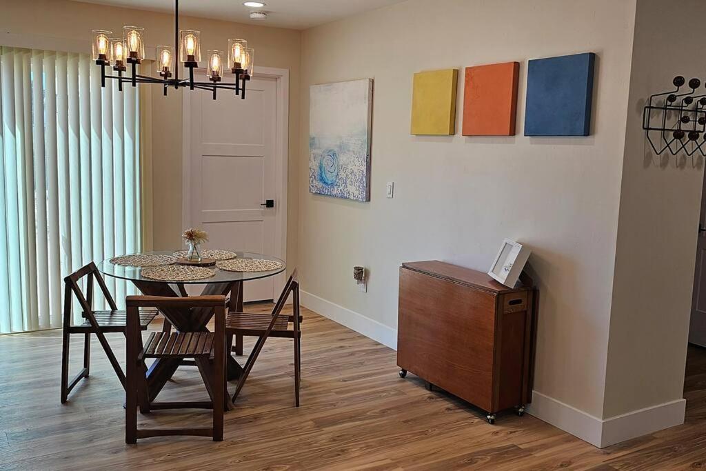Beachside Bliss: Chic Family Home 3BR Oasis w/Great Amenities Walk to the Waves! photo 1