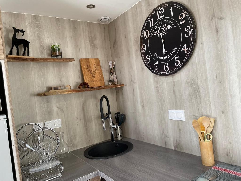 Risoul 1850 Beau Duplex pour 6 pers en plein centre de la station photo 4