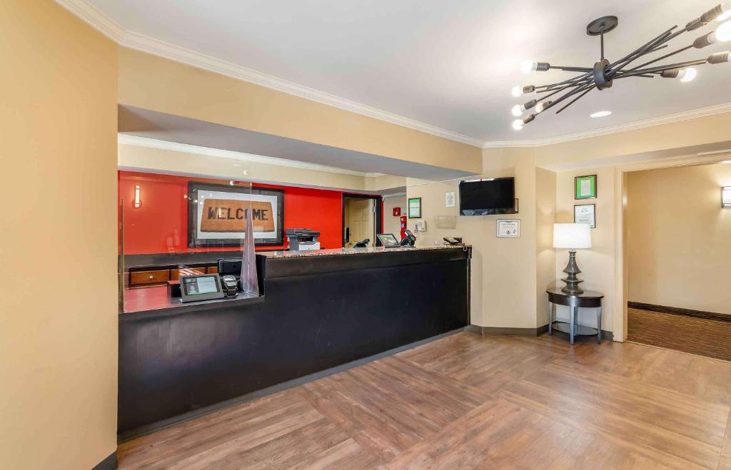 Extended Stay America Suites - Chesapeake - Churchland Blvd photo 2