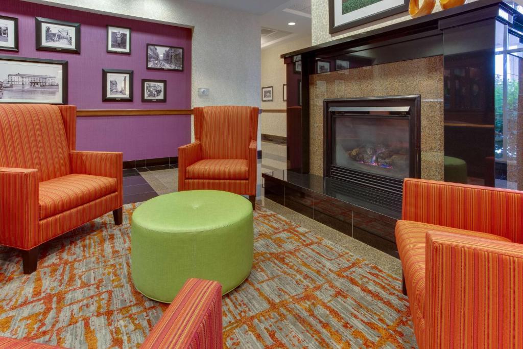 Drury Inn & Suites West Des Moines photo 1