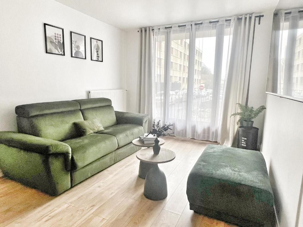 Appartement proche Roissy CDG, Parc expos de Villepinte, Disneyland, Paris, Astérix photo 4