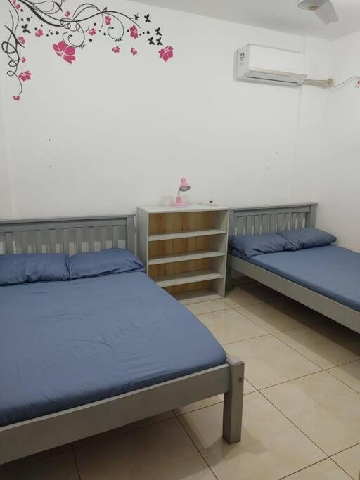 Modern Condo Near The Beach (Nyali) with AC photo 1