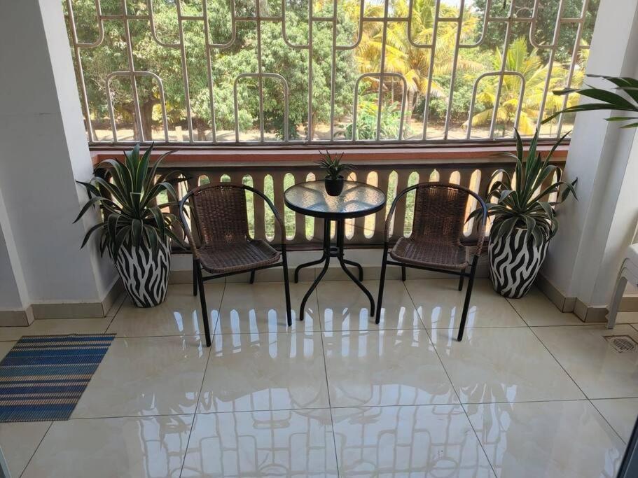 Modern Condo Near The Beach (Nyali) with AC photo 3