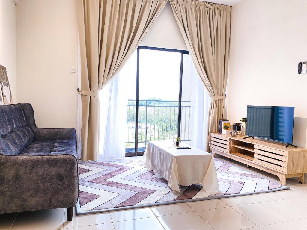 2 Family Rooms w/t Internet Nilai photo 3