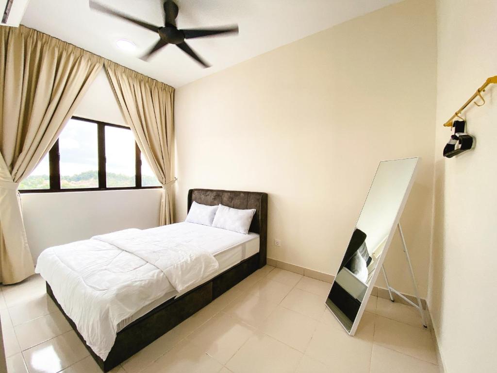2 Family Rooms w/t Internet Nilai photo 2