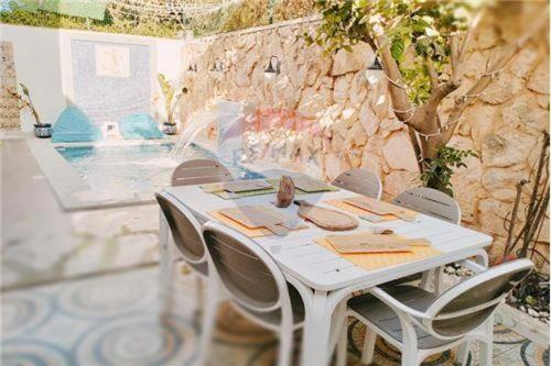 H.younes photo 4