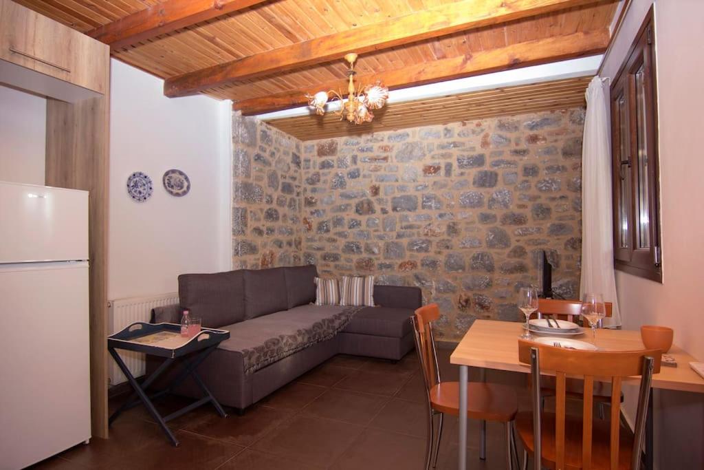 Belles Maisons - Nektarios photo 1