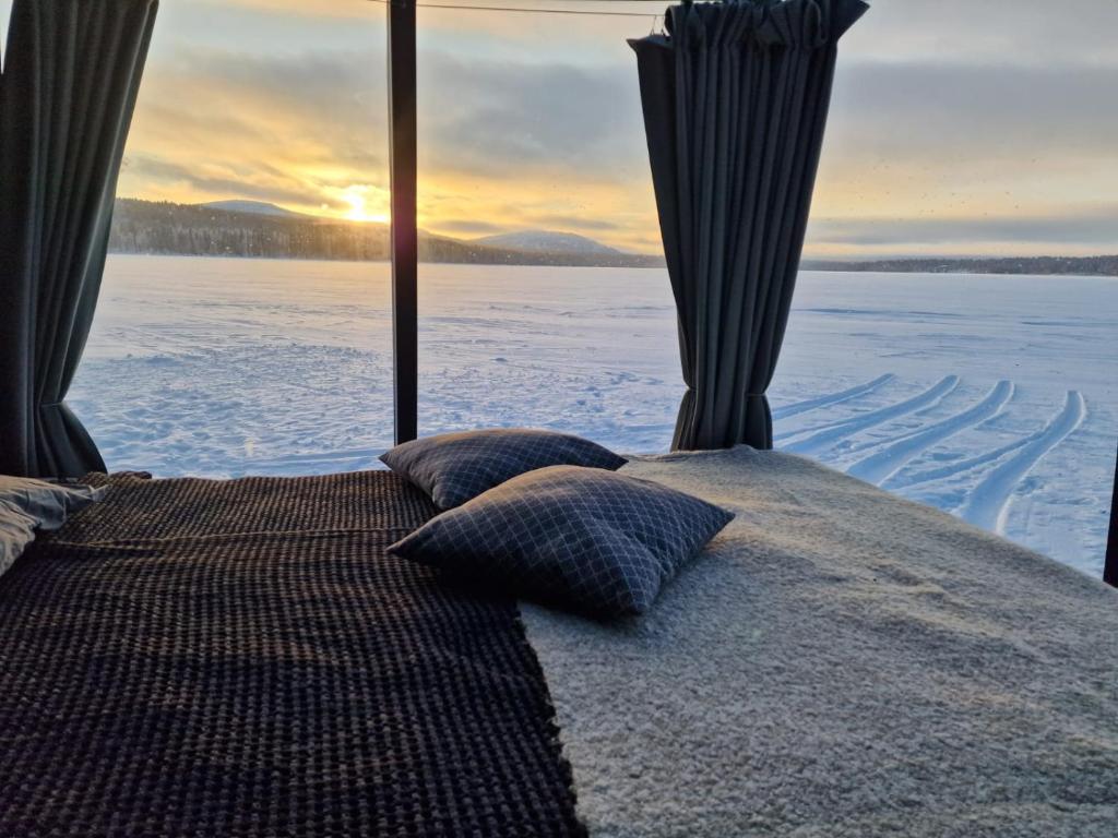 Aurora Hut Salla