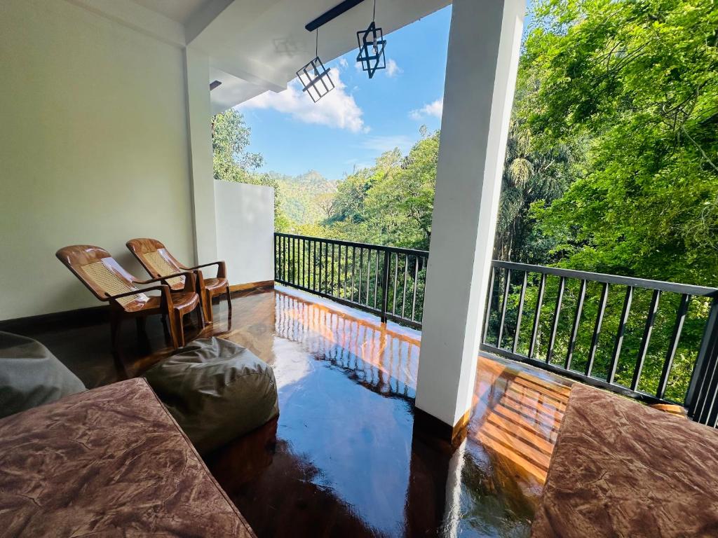 River Splendour Home Stay photo 2