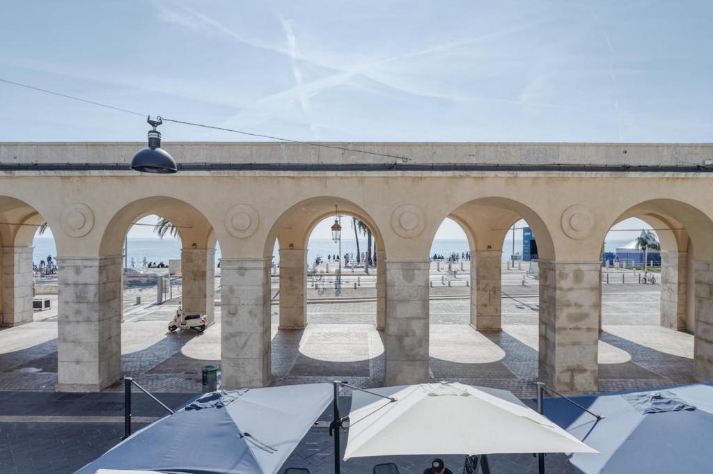 Superbe Appartement Au Coeur du Vieux Nice !