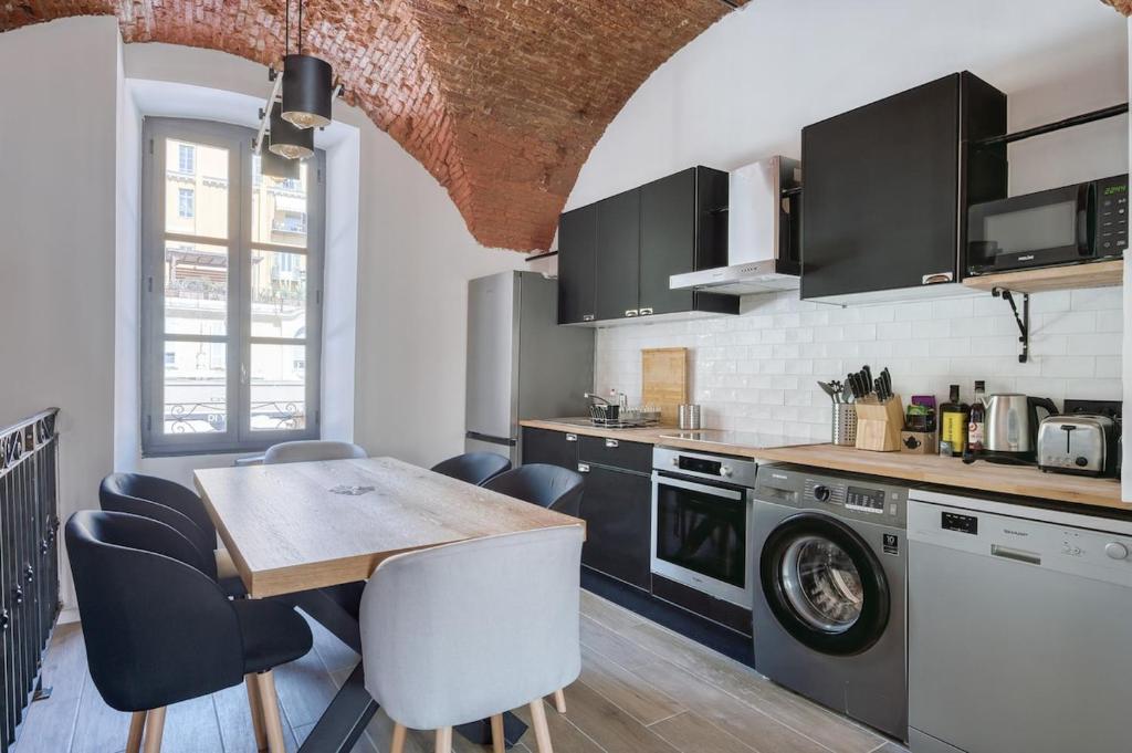 Superbe Appartement Au Coeur du Vieux Nice ! photo 3