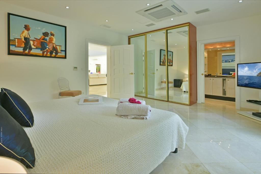 Luxury Vacation Villa 8 photo 1