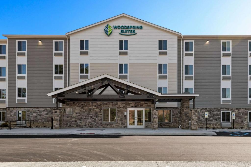 WoodSpring Suites Yorktown Newport News photo 1