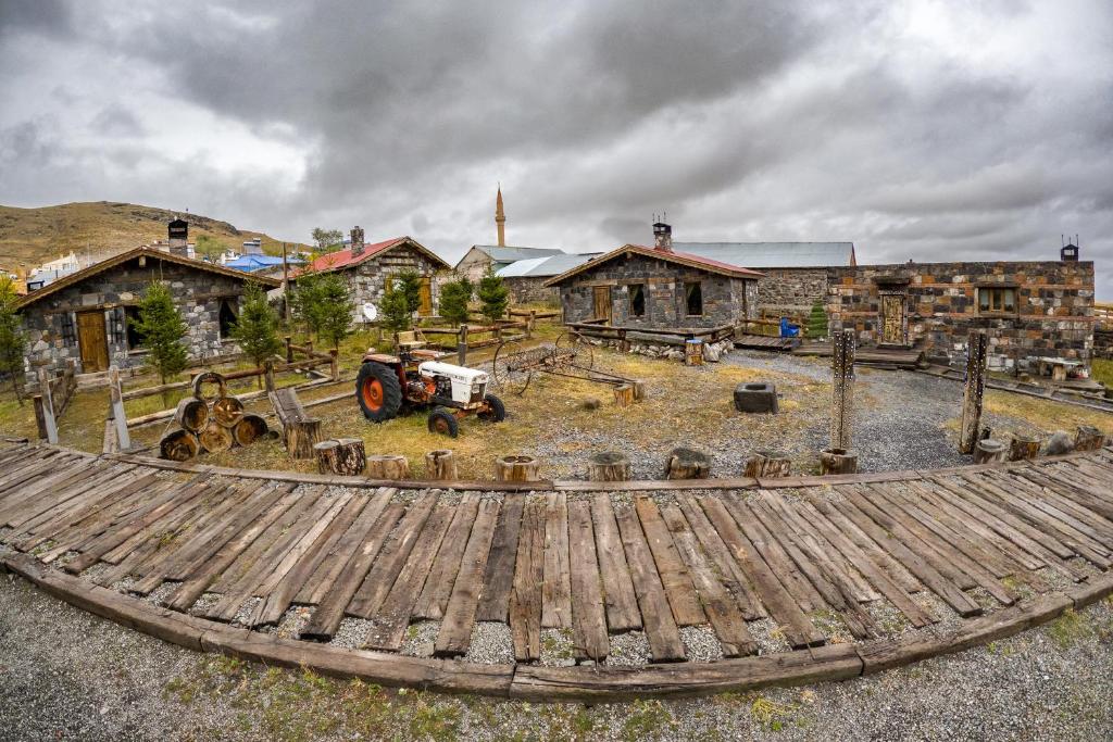 Doğunun Taş Evleri photo 2
