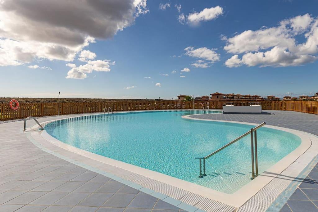 1249 Paradise Home Majanicho photo 2
