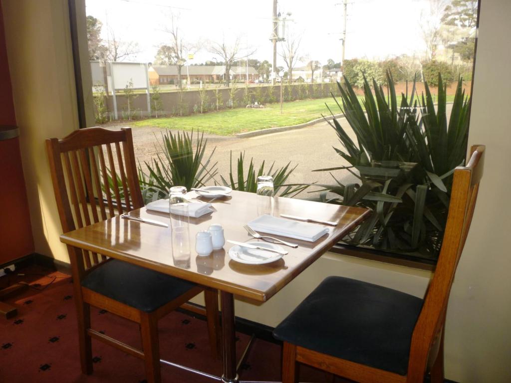 Bell Tower Inn photo 2
