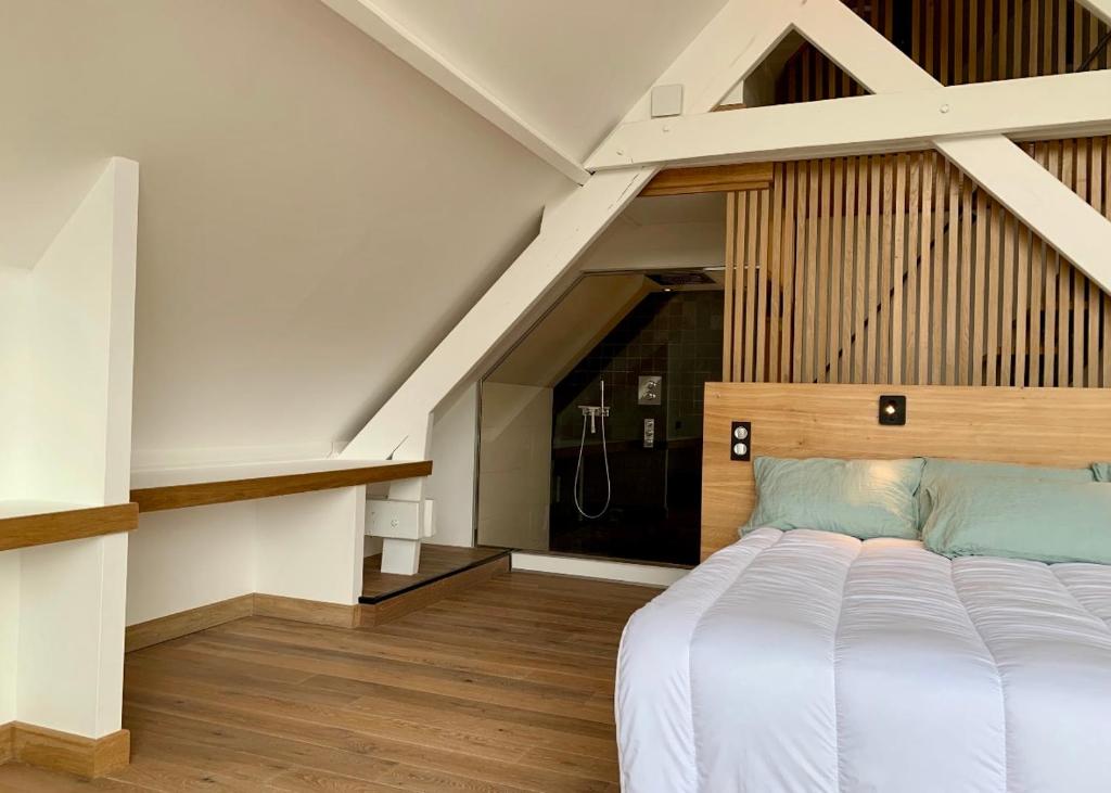 Suite dans villa moderne avec piscine photo 1
