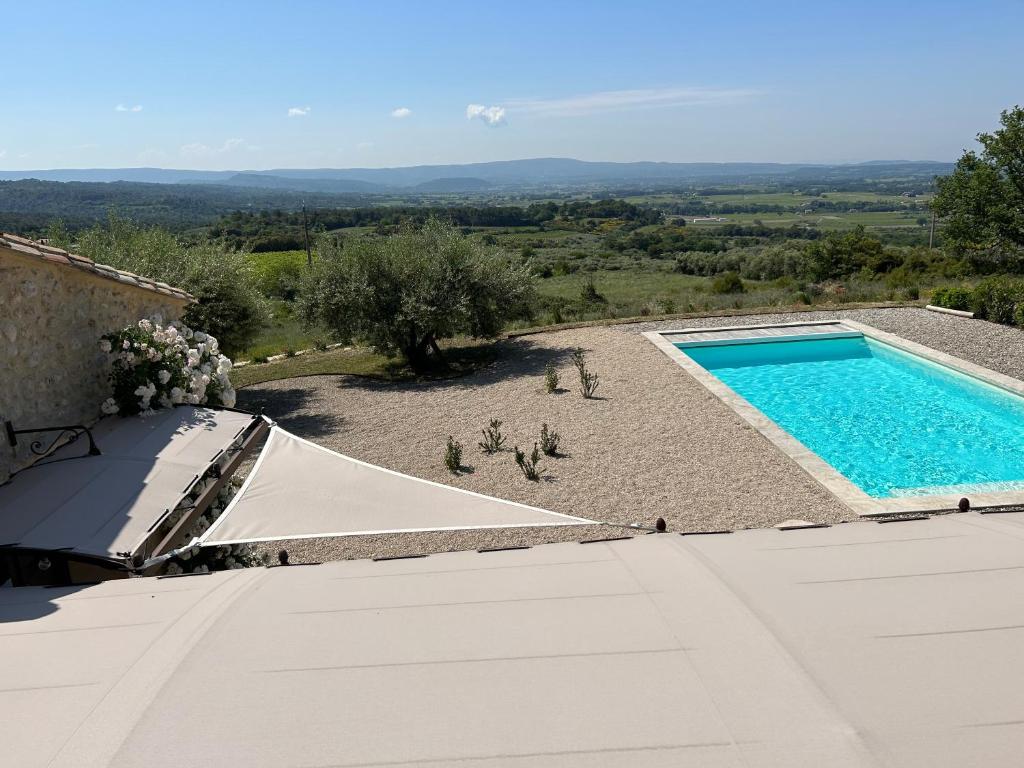 La Bergerie des Pottiers. Mas rénové climatisation Piscine photo 4