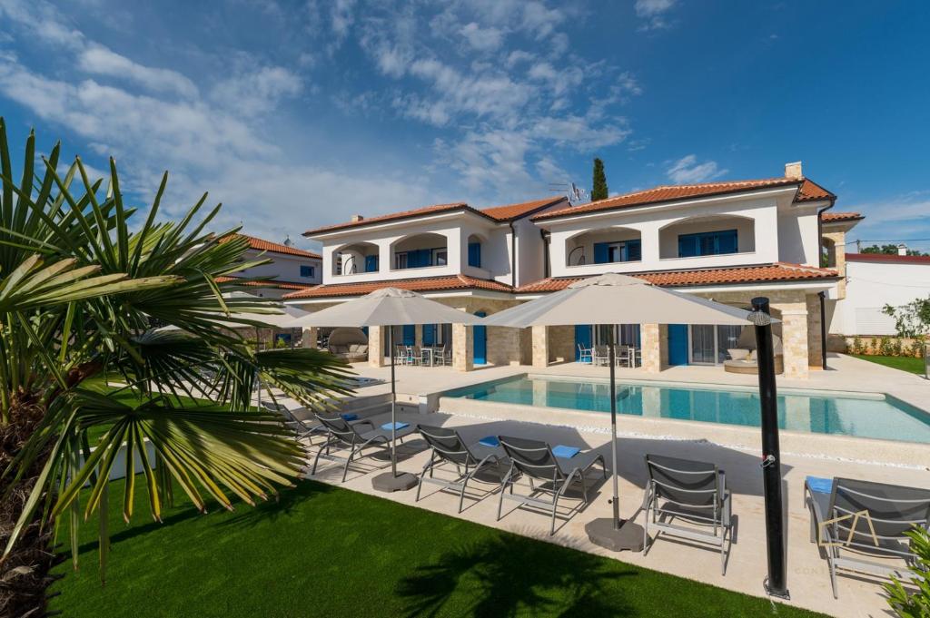 Luxury Apartments Loma photo 3