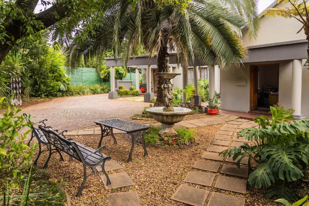 Rozendal Guest House