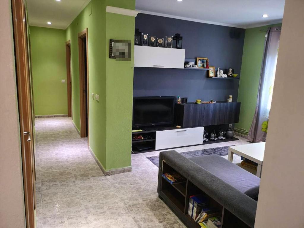 2 bedrooms apartement with wifi at Barbastro photo 1