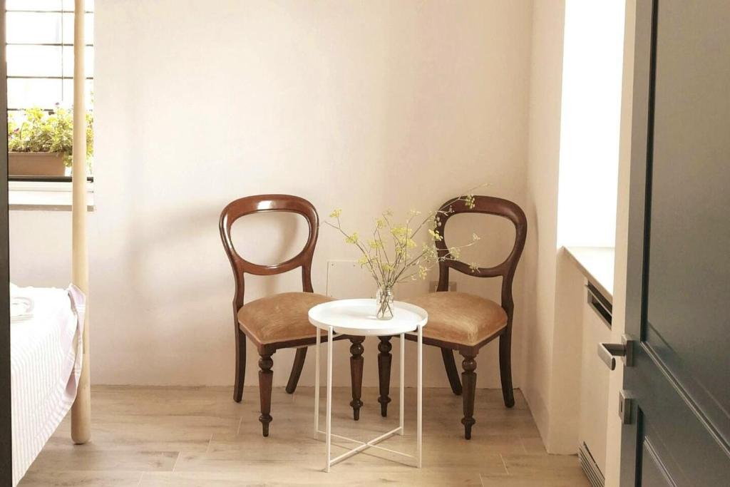 2 bedrooms appartement with terrace at Finocchito