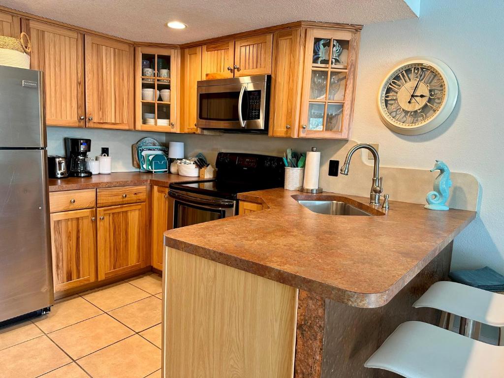 Patio Condo Deluxe 2br - Sleeps 5 Guests 312 photo 2