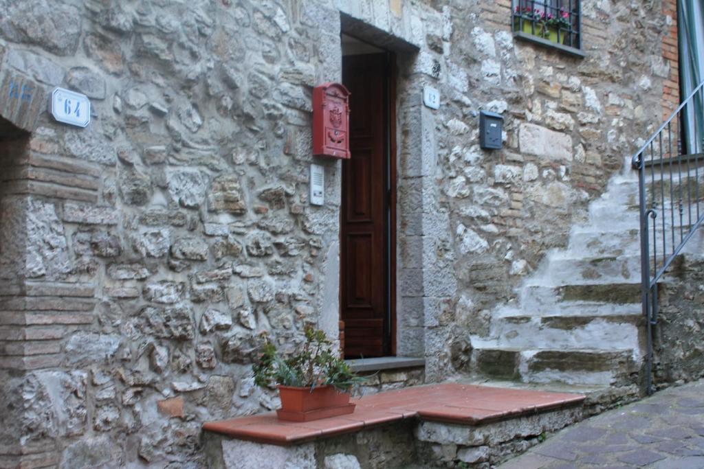 La Torre di Melezzole photo 1