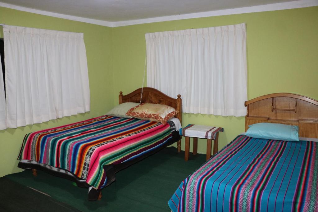 SUNSET Lodge Amantani photo 3