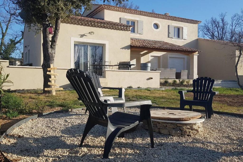 Propriete de 2 chambres avec piscine partagee terrasse et wifi a Saint Saturnin les Apt photo 4