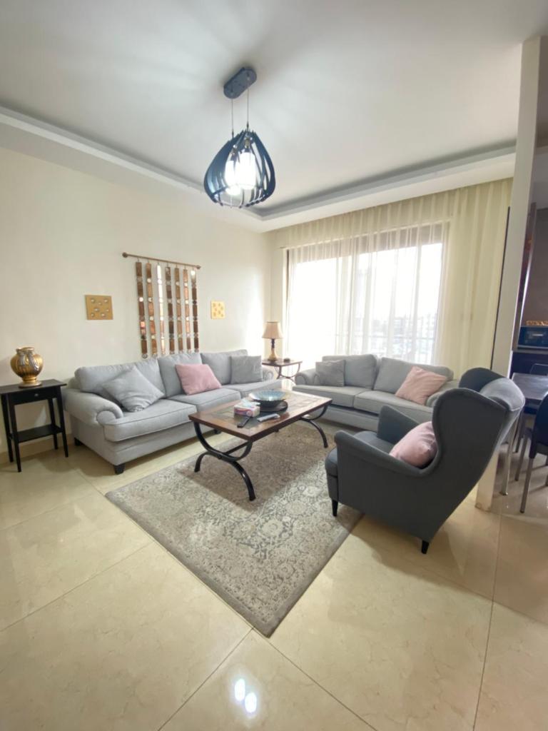 Modern Apart in Heart of Amman photo 1