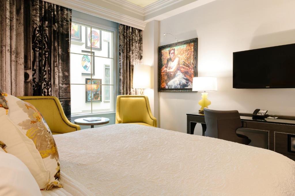 Grand Bohemian Hotel Charleston, Autograph Collection photo 1