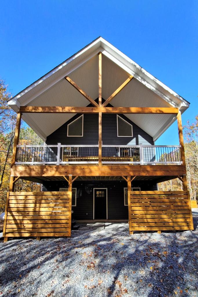 Timber Top Terrace - Huge Luxury 6 BR - Sleeps 16 Linens and Towels Included photo 1