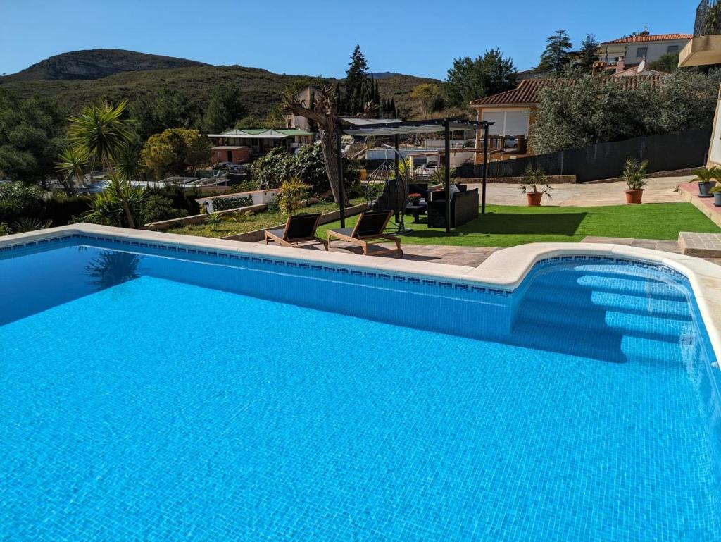 Chalet con piscina, barbacoa y jacuzzi en Valencia photo 1