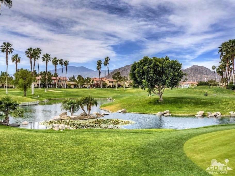 LaQuinta's FINEST Resort - Condo image