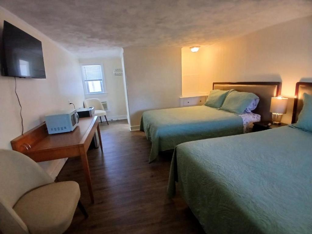 Jonathan Edwards Motel photo 1