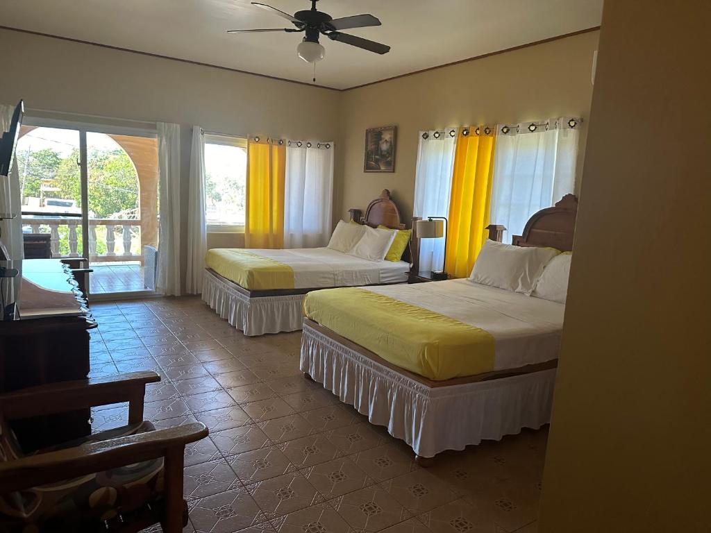 Brytan Villa photo 1