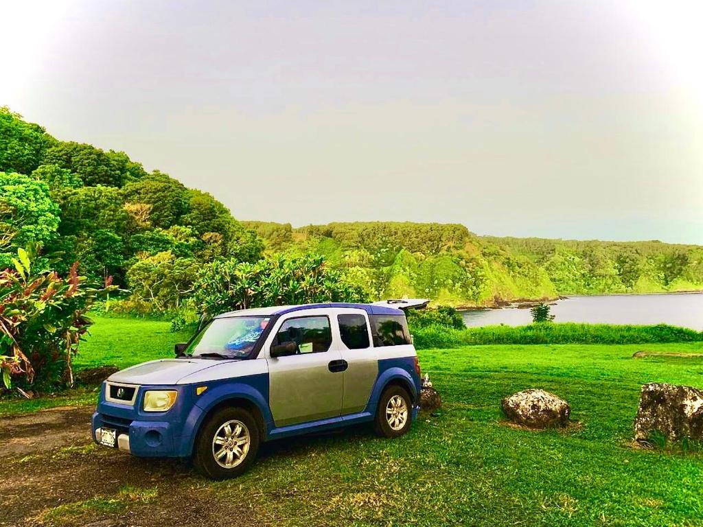 Go Camp Maui-Exploring Maui in a Campervan photo 3