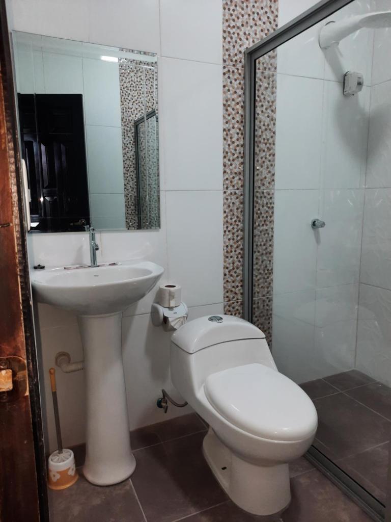 Casa Amplia cerca al río photo 3