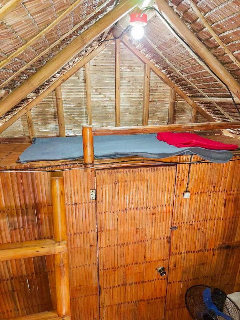 Elvira's Homestay - Tap to explore photos