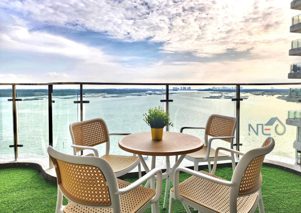Country Garden Danga Bay InStyle Sea View Homestay Suite by NEO photo 1