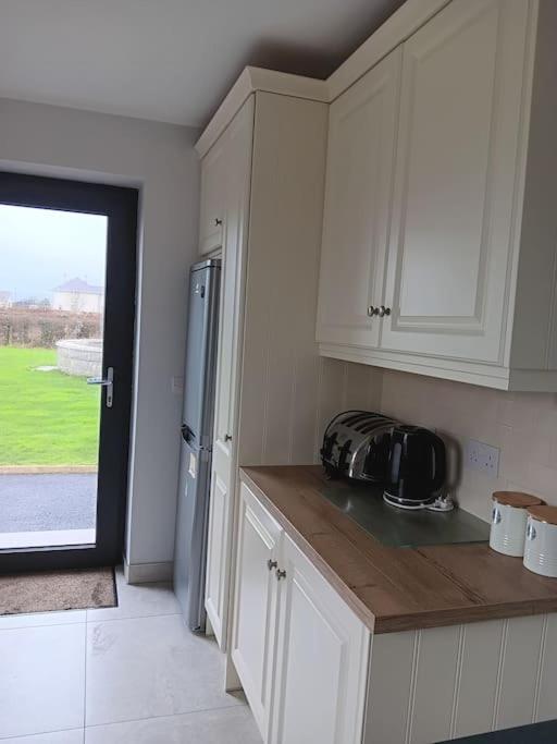 Duplex/2 Bedrooms on Kildare/Carlow/Laois Border photo 2