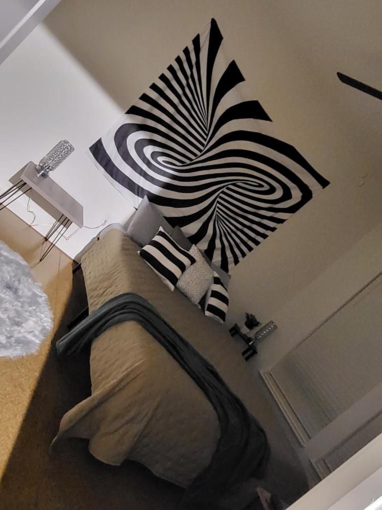 Luxury one bedroom apartment home image