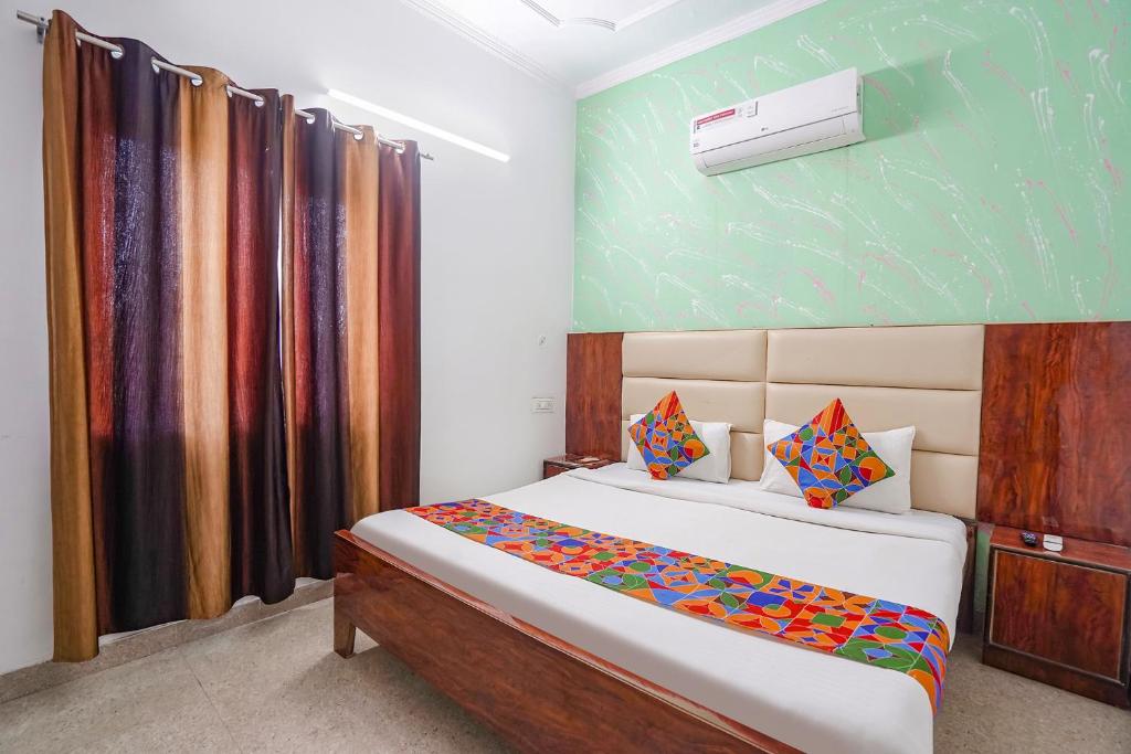 FabHotel Taj Stay photo 2