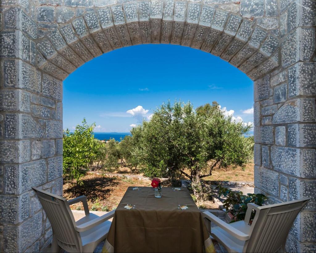 Mani's Best Kept Secret - Seaview Villa Lida photo 2