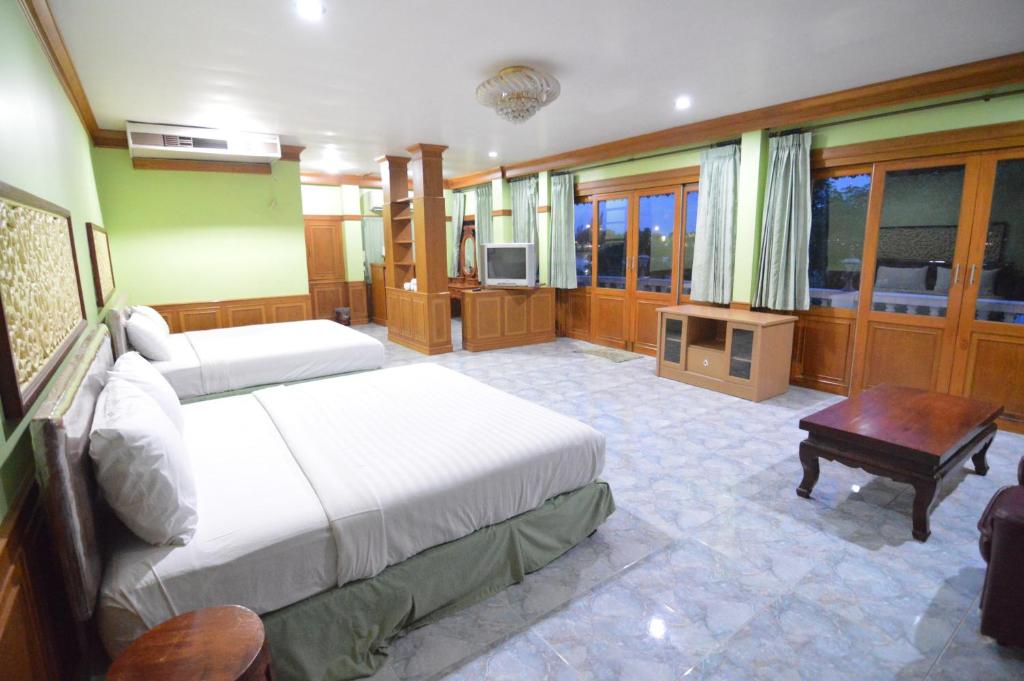Techno Riverview Resort photo 3