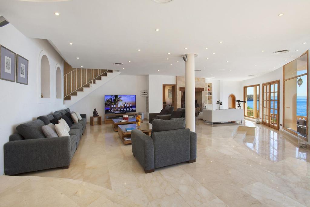 Villa Cab - Cala Vinyas photo 1
